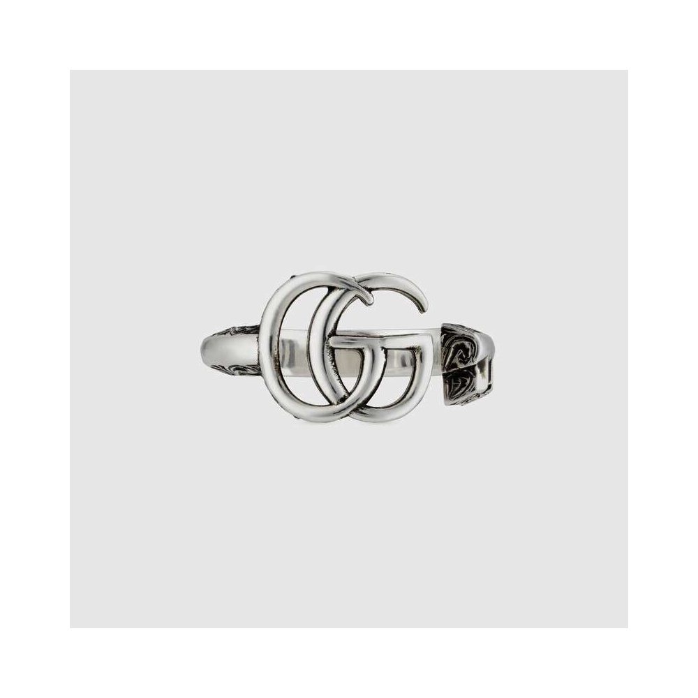 Gucci women's ring with double G