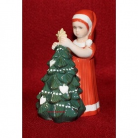 Elsa Christmas figurine girl with Royal red tree