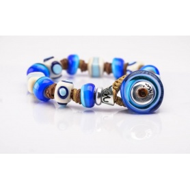Moi Iceblue bracelet with unisex blue shades glass beads
