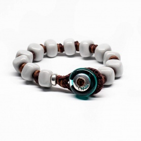 Moi Cadetto bracelet with unisex light gray glass stones
