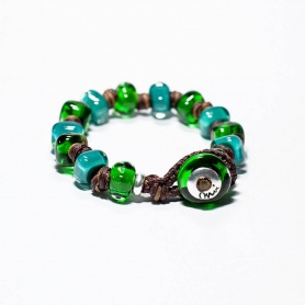 Moi Groovy bracelet with unisex green and turquoise glass stones