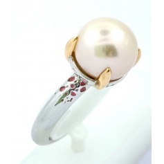 Mimi Vulcanica Ring mit Perle und rosa Emaille - A21VVM311