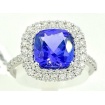Ring mit blauem Tansanit 8x8mm und Doppelreihe Diamanten
