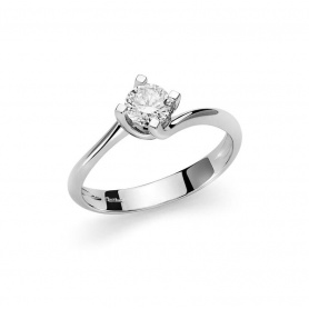 Miluna solitaire ring in white gold and diamond LID5180-020G7
