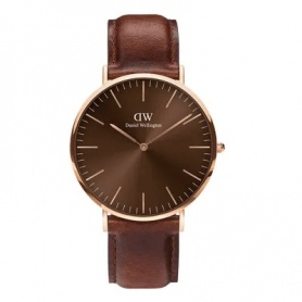 Daniel Wellington watch 40mm chocolate and brown leather