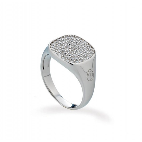 Chevalier Tsars Collection Olga ring with square pavé