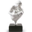 Sculpture in Porcelain Lladrò Bond of Love