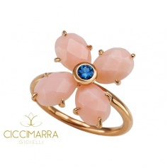 Mimì Bloom Blumenring in Gold mit pinkem Opal und blauem Saphir