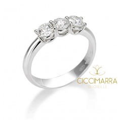 Classic Mimì Trilogy ring in gold with 0.24G diamonds