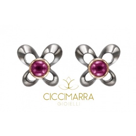 Mimì Y-ME butterfly earrings in black and pink gold with ruby