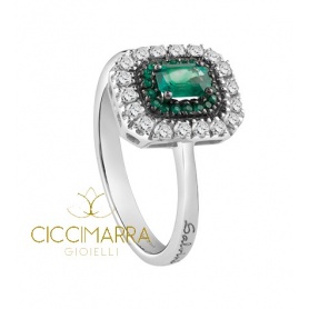 Salvini ring, Lorelayne with Emeralds and diamonds
